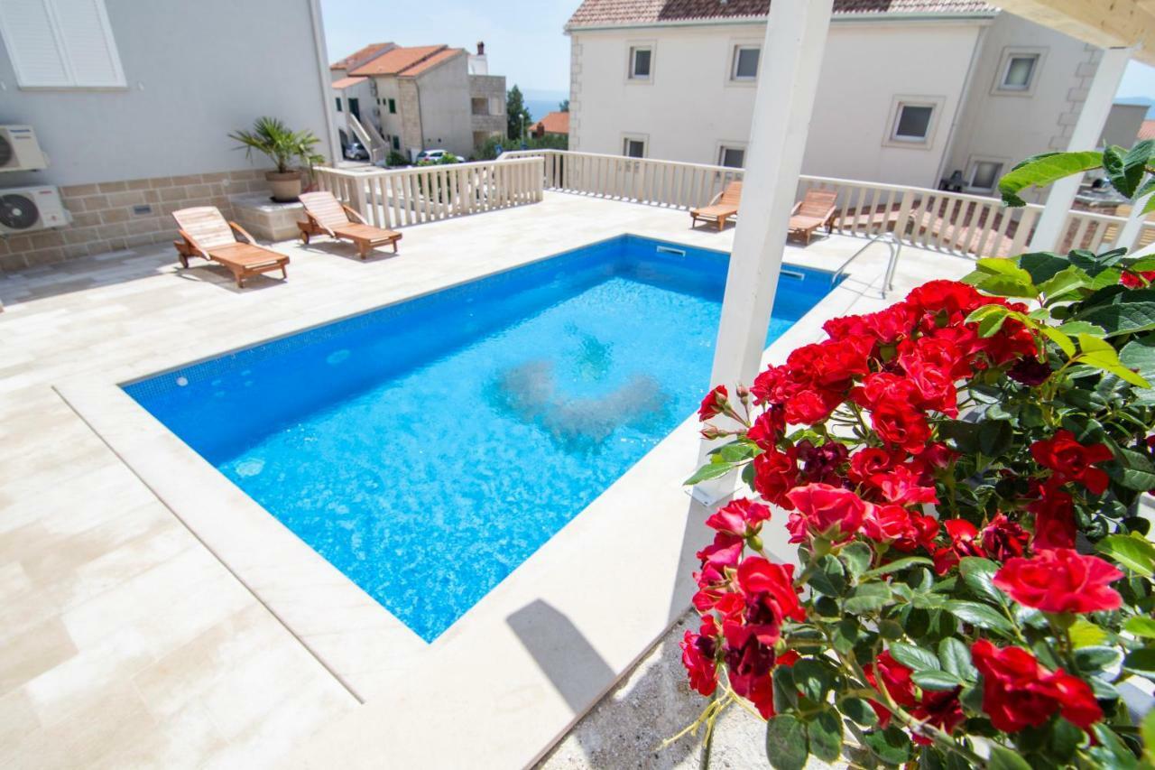 Apartments Sara 4 Bol Kültér fotó