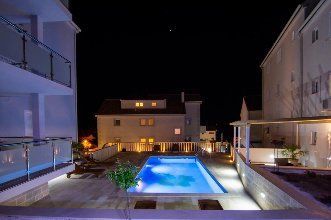 Apartments Sara 4 Bol Kültér fotó